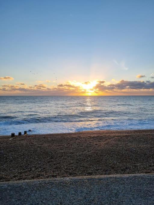 Rock House Deal Kent, Central Eclectic Boho Seaside Βίλα Εξωτερικό φωτογραφία